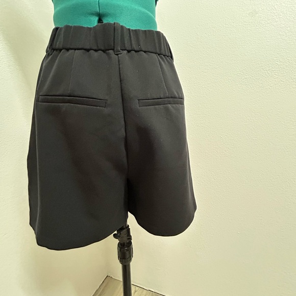 Abercrombie & Fitch dress shorts M - Picture 3 of 3